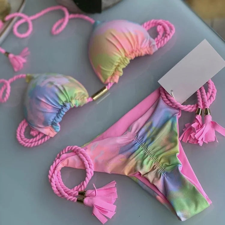 Trojuholníkové bikiny so šnúrkami – farebné