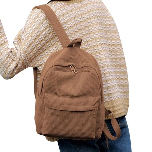 Dámsky batoh z kordu so štruktúrovaným dizajnom