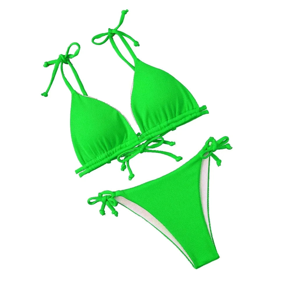 Brazílske dvojdielne bikiny – sexi letný strih
