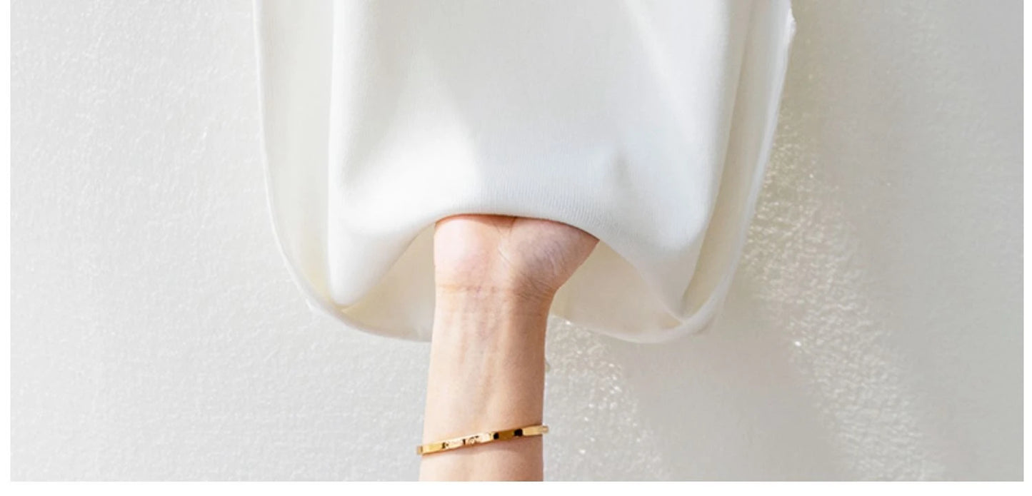 Letný pletený top s perličkami – elegantný basic bez rukávov