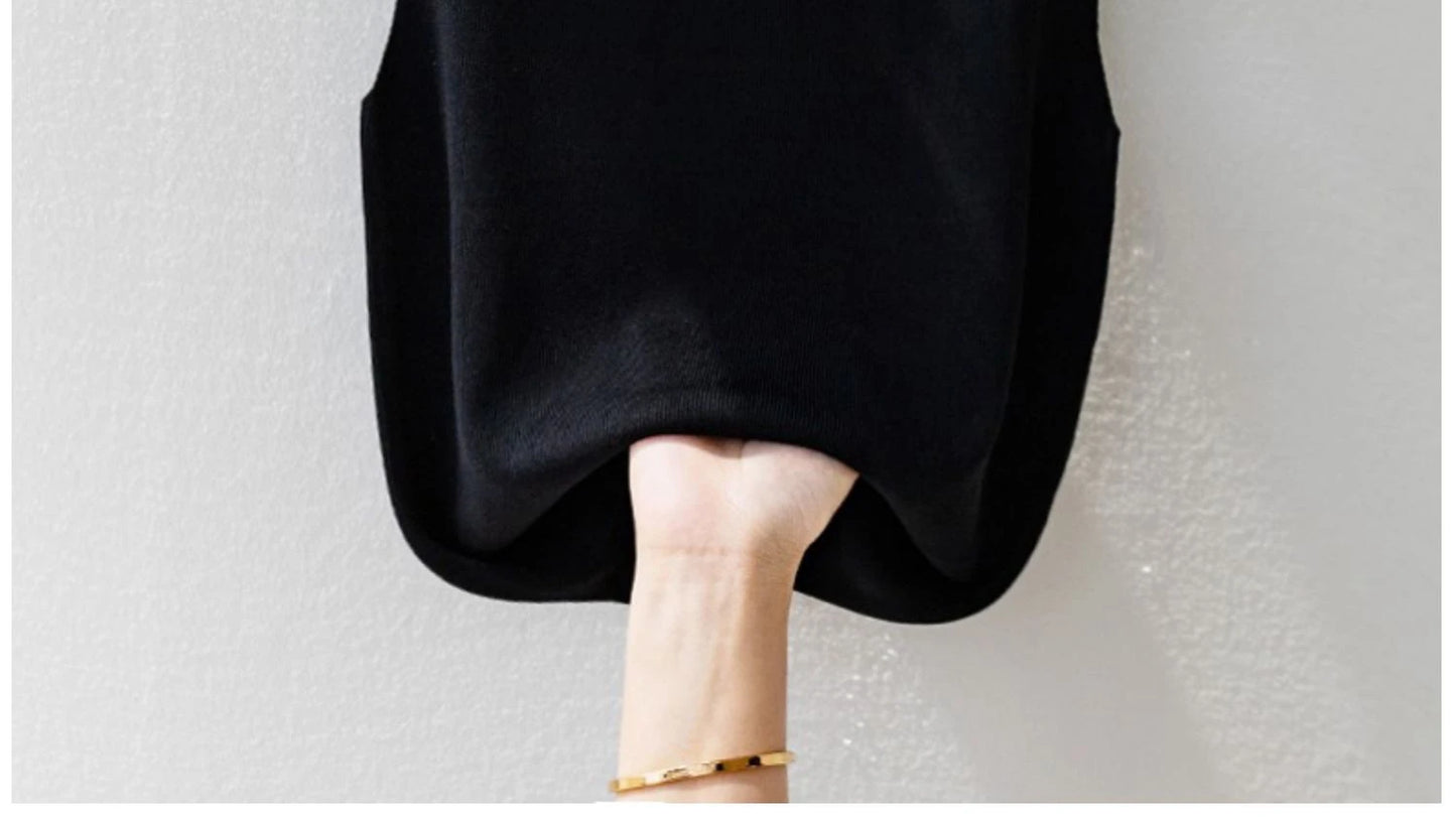 Letný pletený top s perličkami – elegantný basic bez rukávov