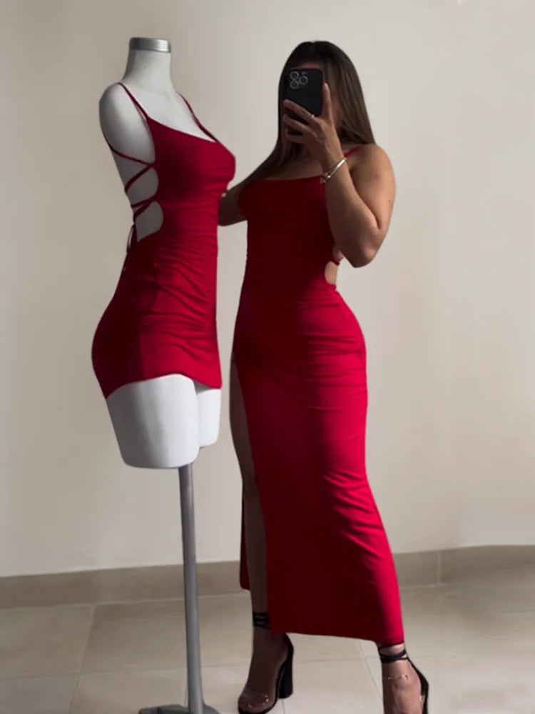 Krátke sexi šaty s halter výstrihom – letný štýl Spice Girl