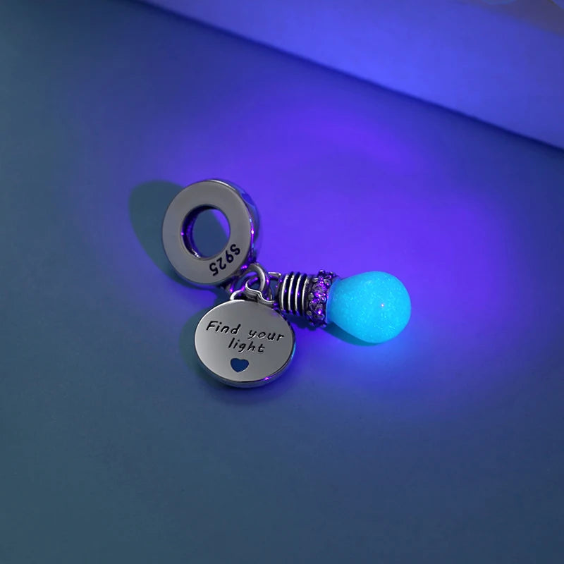 Strieborný prívesok Svätojánska muška 925