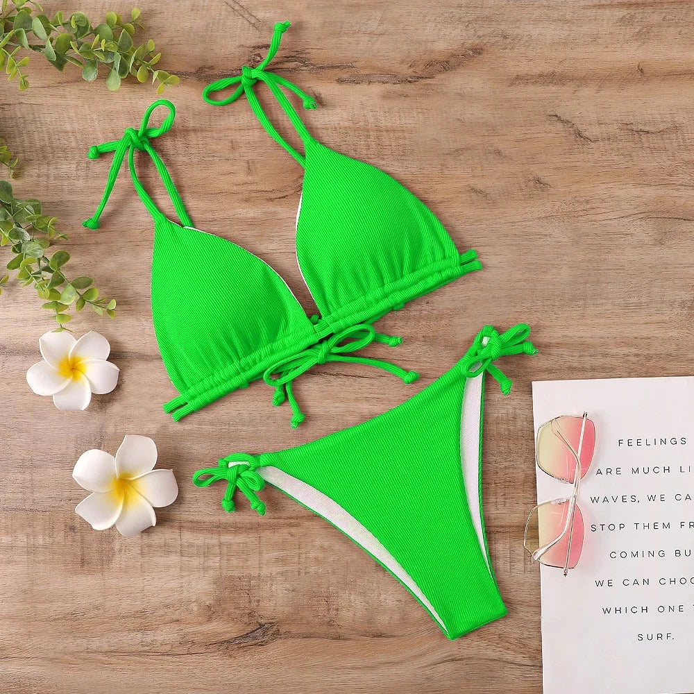 Brazílske dvojdielne bikiny – sexi letný strih