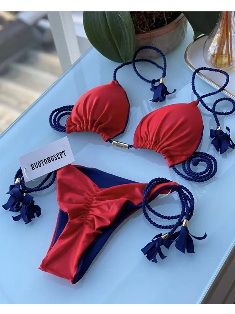 Trojuholníkové bikiny so šnúrkami – farebné