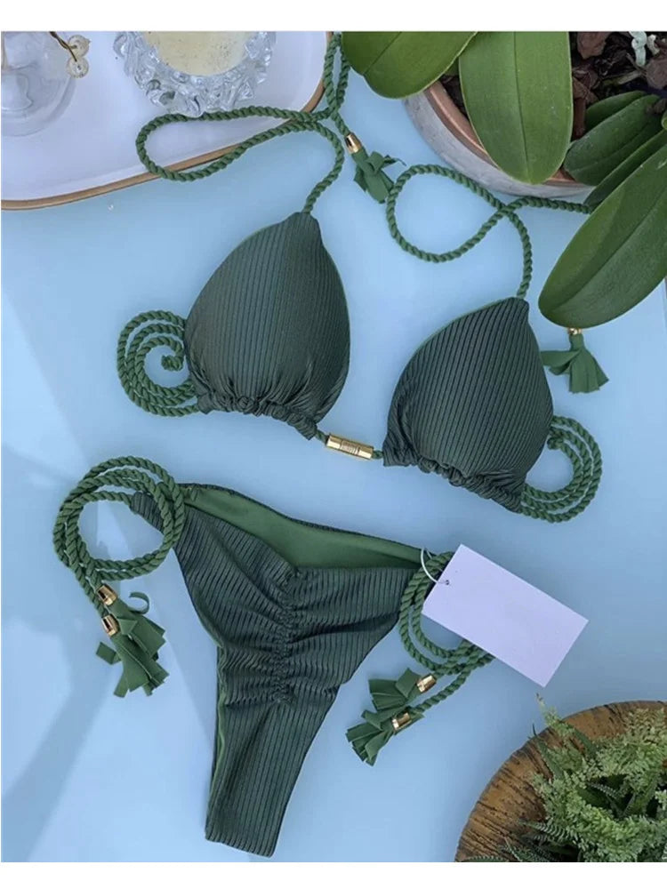 Trojuholníkové bikiny so šnúrkami – farebné