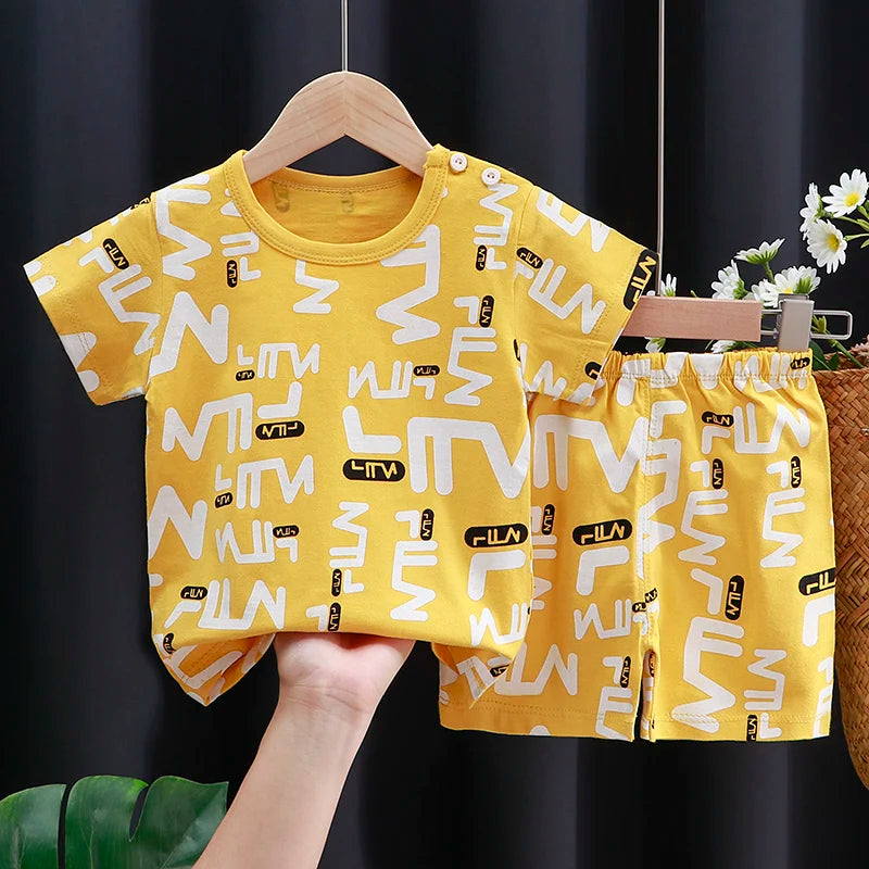 Veselý outfit pre deti – Bavlnené tričko a šortky