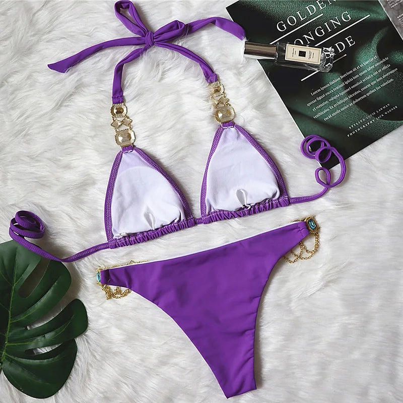 Luxusné bikiny s kovovými detailmi a kamienkami – dvojdielne plavky