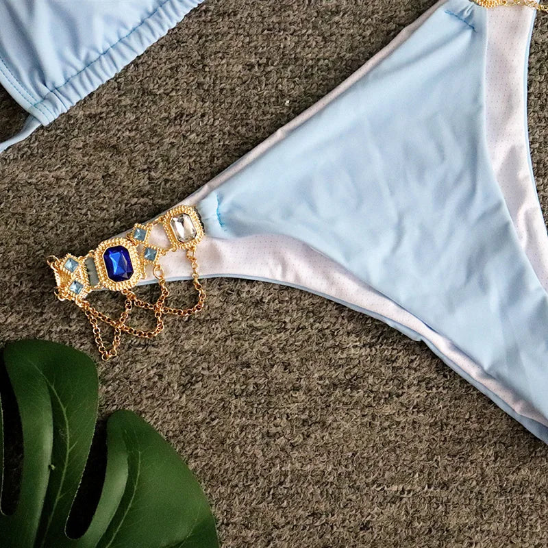 Luxusné bikiny s kovovými detailmi a kamienkami – dvojdielne plavky