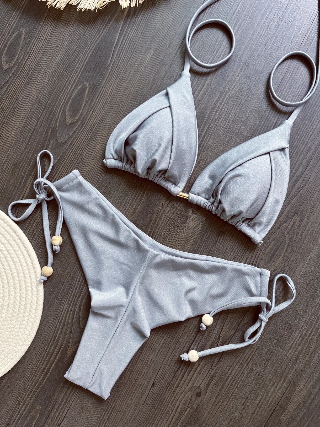 Dvojdielne brazílske bikiny s kovovými retiazkami – sexi plavky s push-up efektom