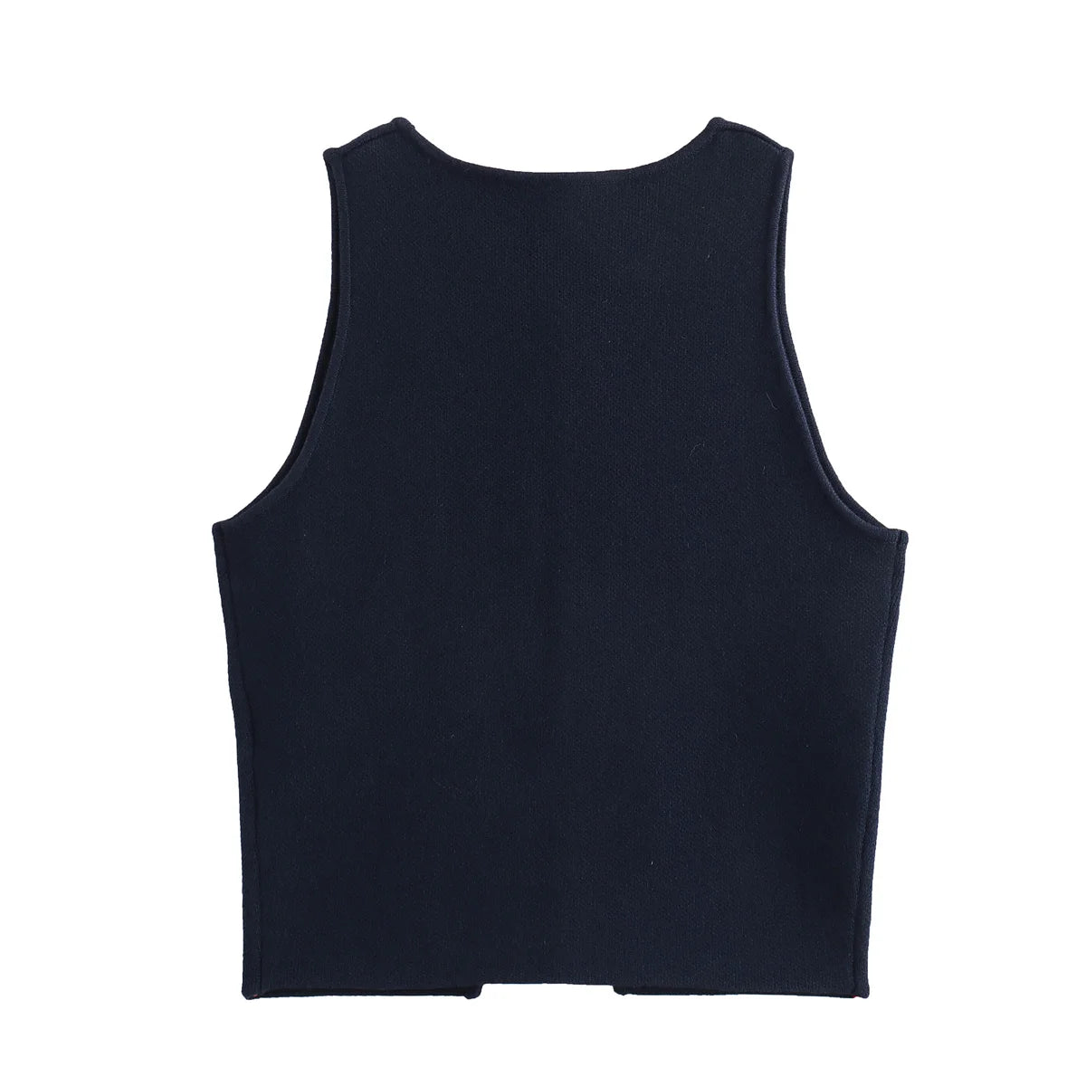 Pletený crop top s gombíkmi – letný basic streetwear