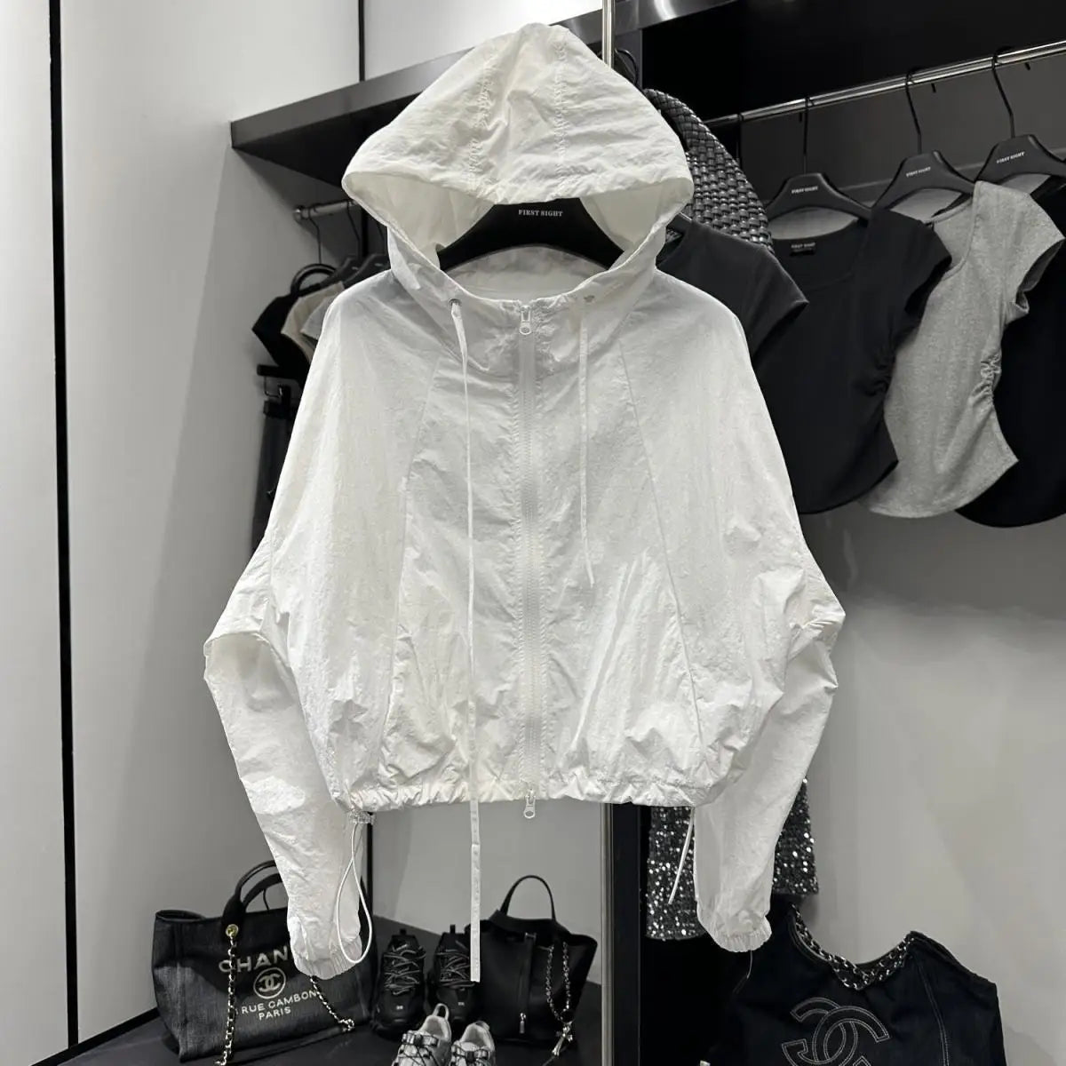 Letná dámska bunda s kapucňou