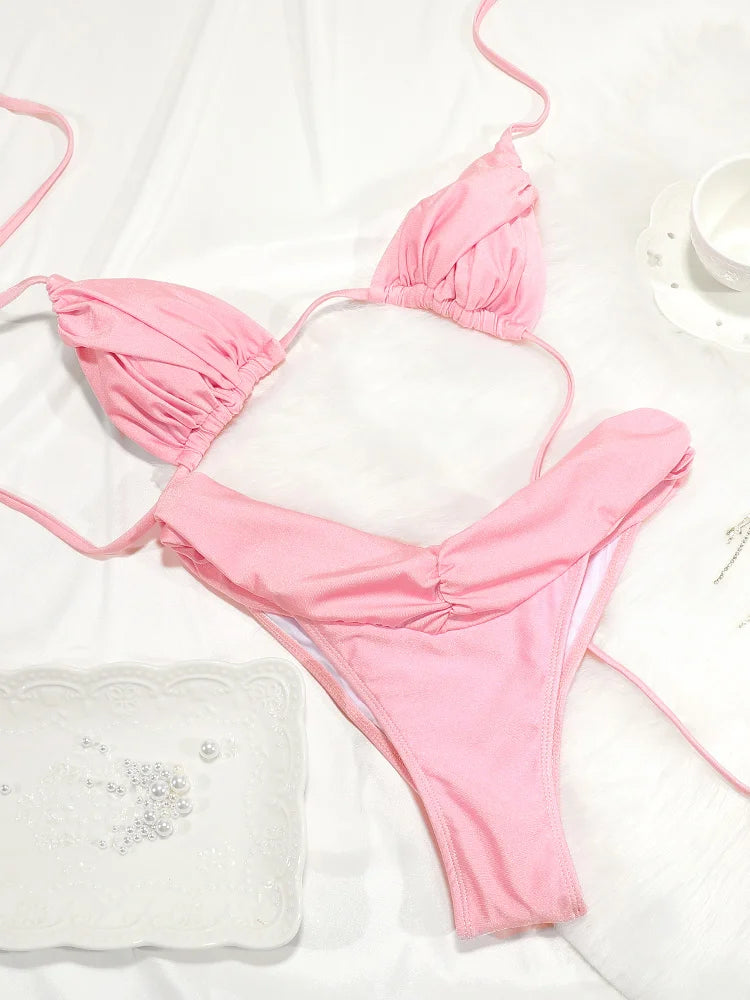 Dámske mikro bikiny s volánmi – trojuholníkový strih s brazílskymi nohavičkami