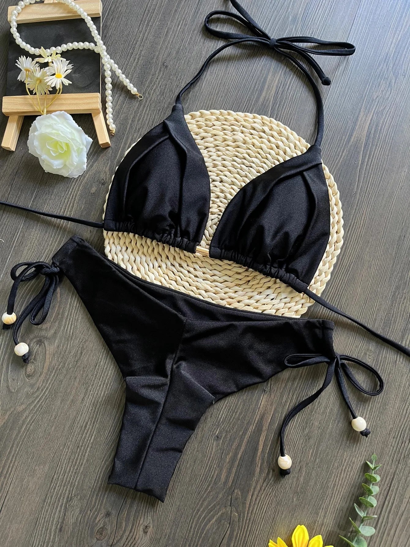 Dvojdielne brazílske bikiny s kovovými retiazkami – sexi plavky s push-up efektom