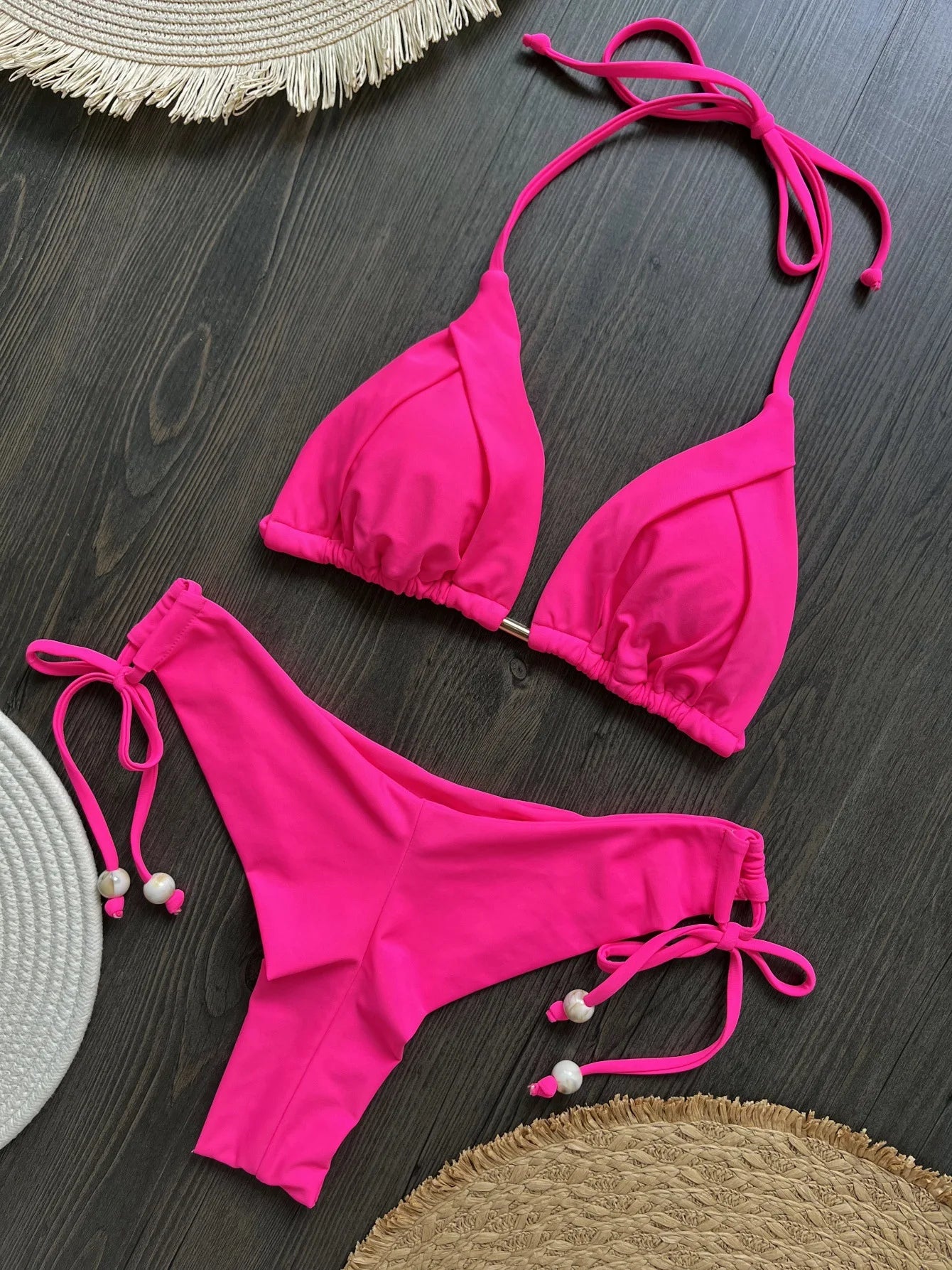 Dvojdielne brazílske bikiny s kovovými retiazkami – sexi plavky s push-up efektom