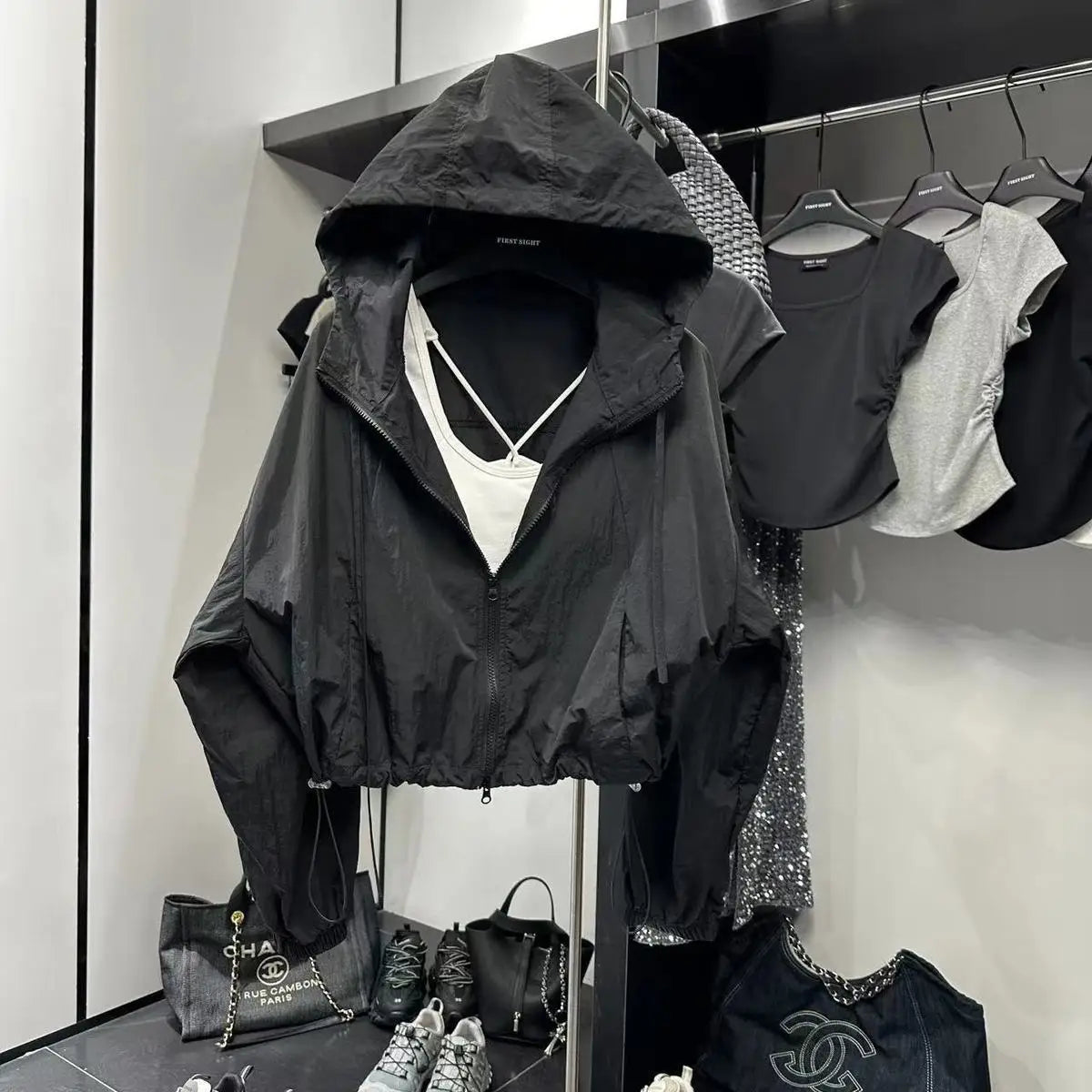 Letná dámska bunda s kapucňou