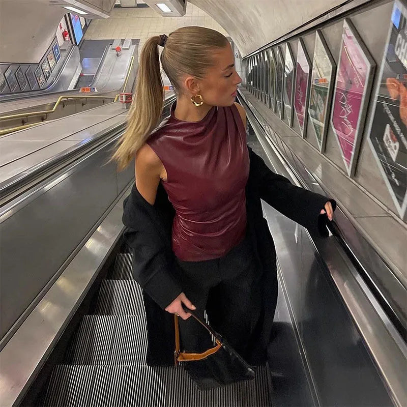 Dámsky PU top v štýle Y2K – priliehavý bez rukávov s moderným strihom