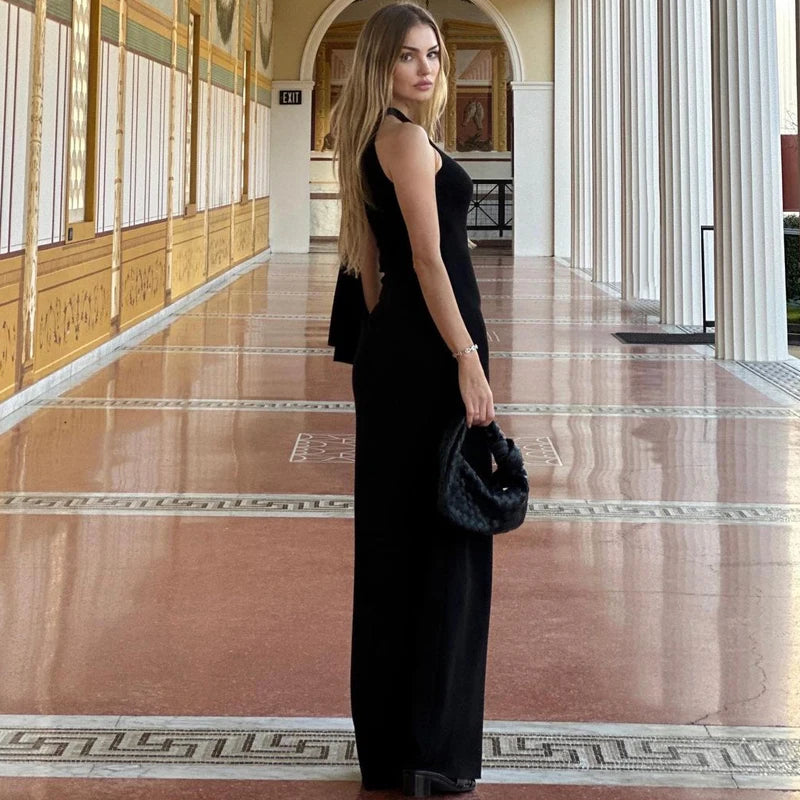 Šaty bez rukávov – sexi a elegantný štýl