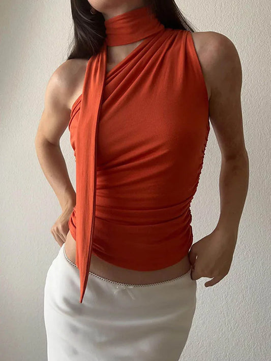 Sexi top bez chrbta a ramien – letný Y2K crop štýl