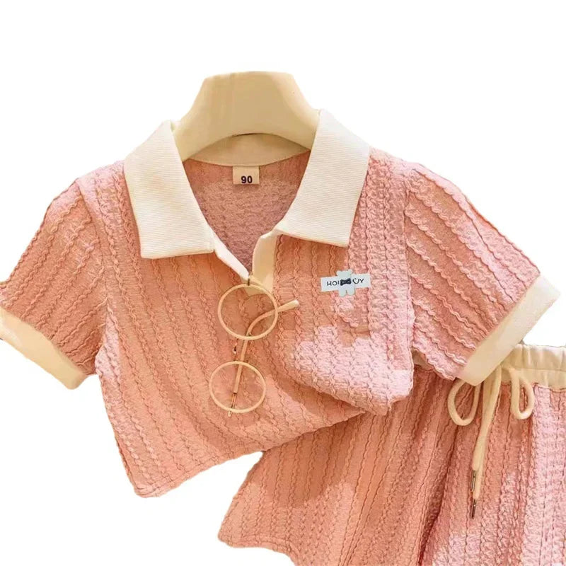 Roztomilý outfit pre dievčatá – Krátky rukáv + kraťase