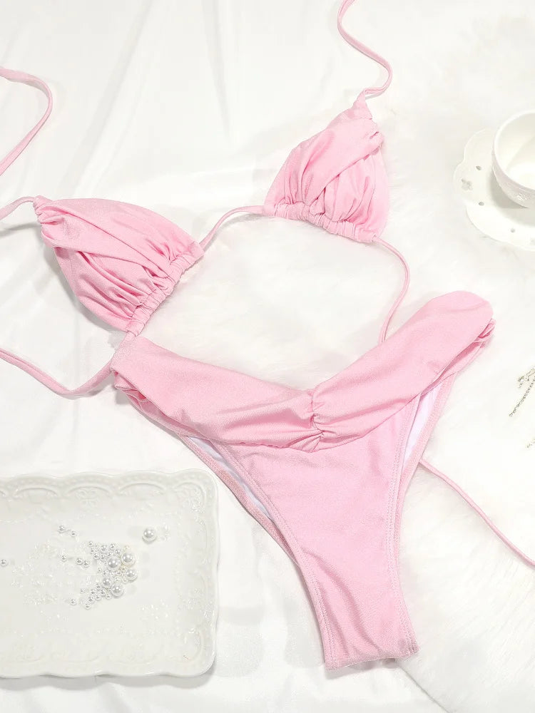 Dámske mikro bikiny s volánmi – trojuholníkový strih s brazílskymi nohavičkami