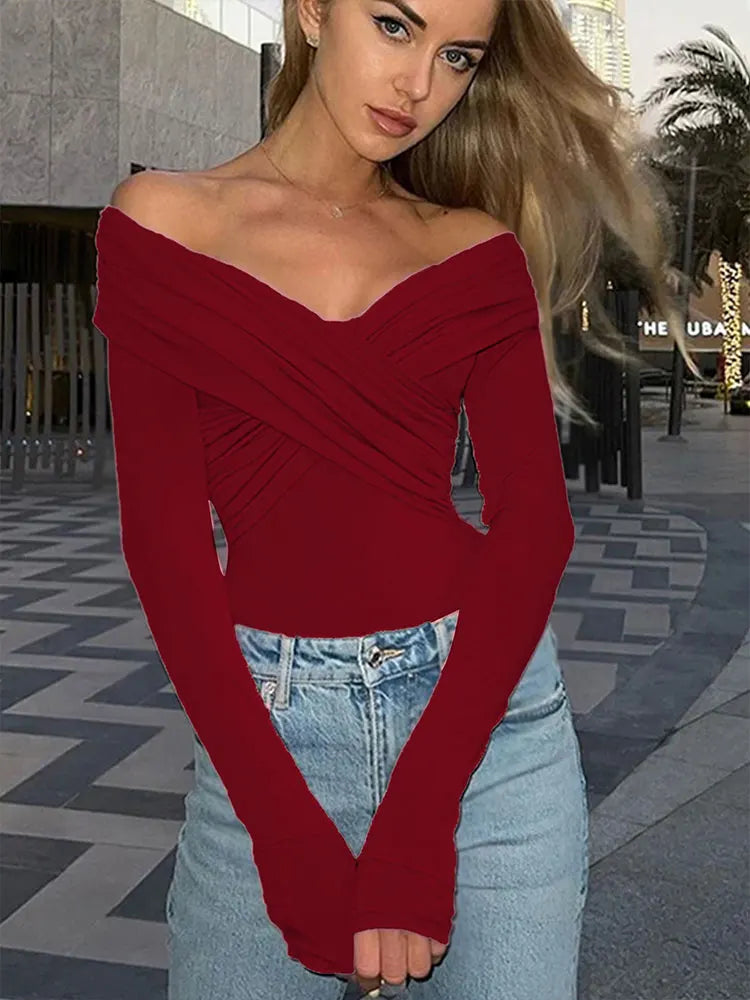 Dámsky priliehavý body s odhaleným chrbtom