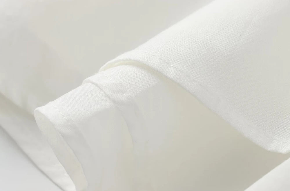 Asymetrický bustier top s výstrihom do srdca – sexi a elegantný štýl