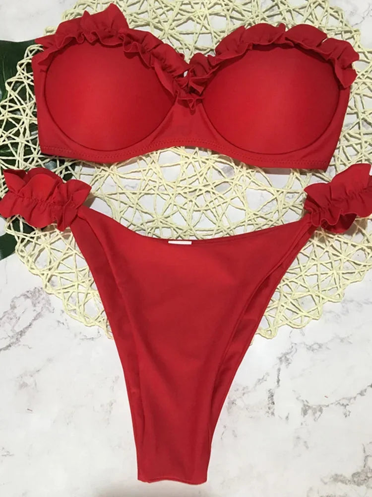 Dvojdielne bikiny s volánovým bandeau topom – ženský a sexi push-up strih