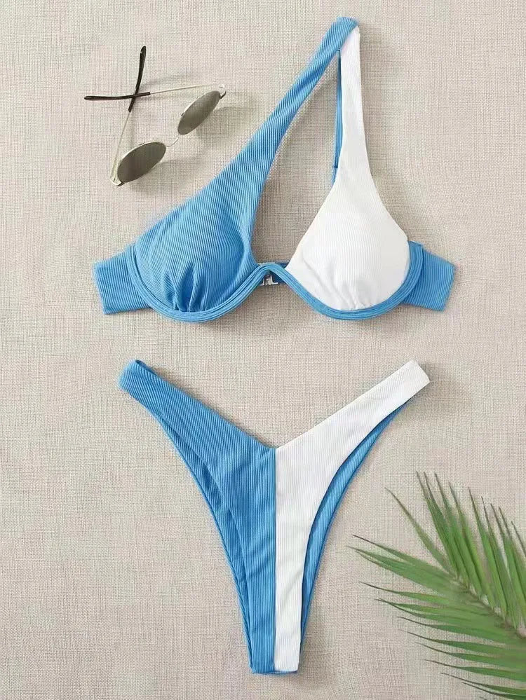 Luxusné asymetrické bikiny s push-up a výrezmi – brazílsky strih